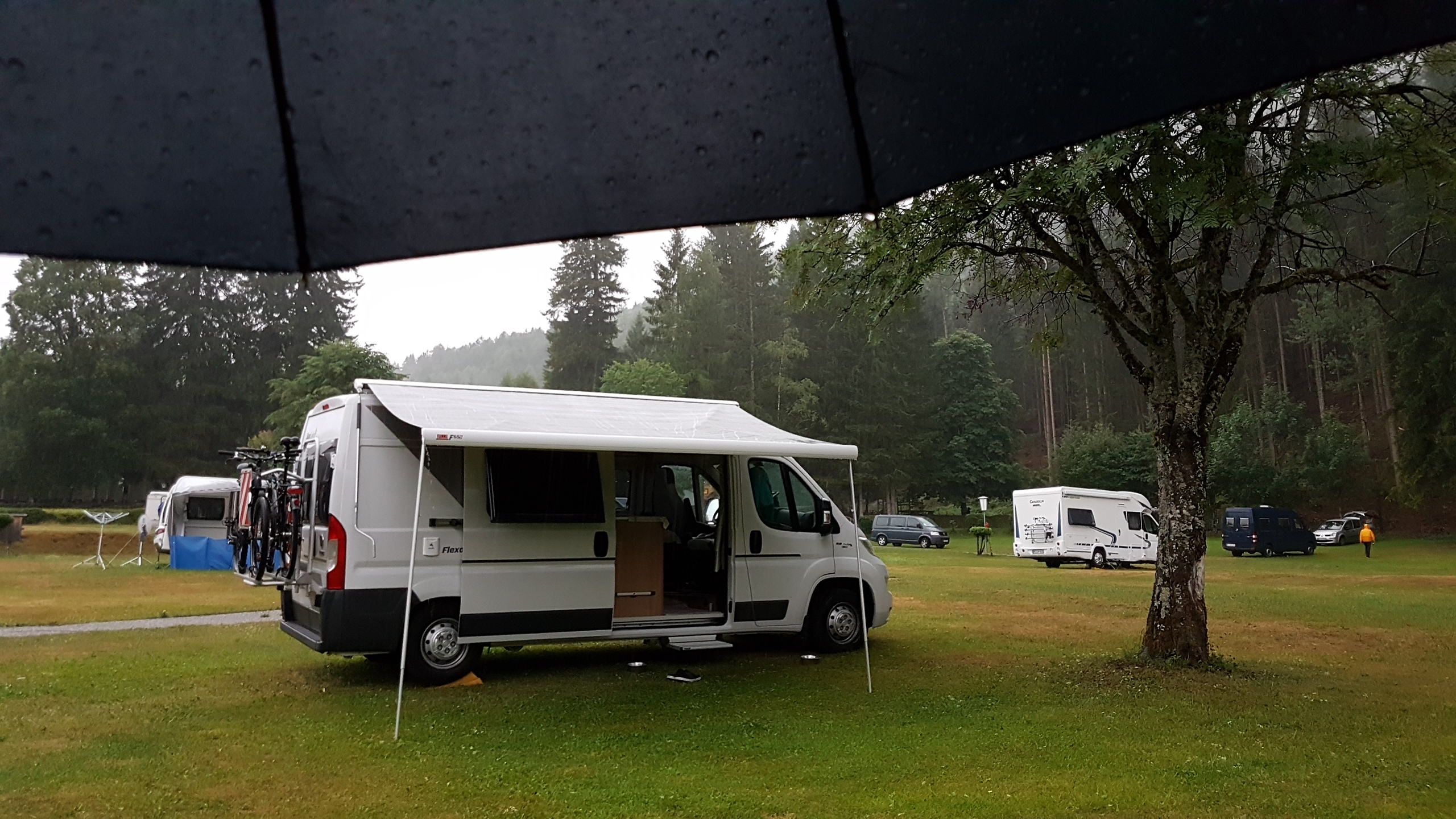 camping tipp beim regen 