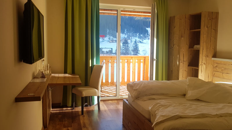 Gosau Krippenstein Hallstättersee Ausflug zimmer mit balkon