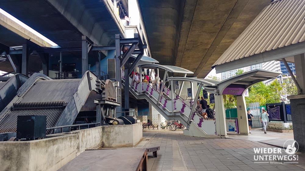 skytrain bangkok