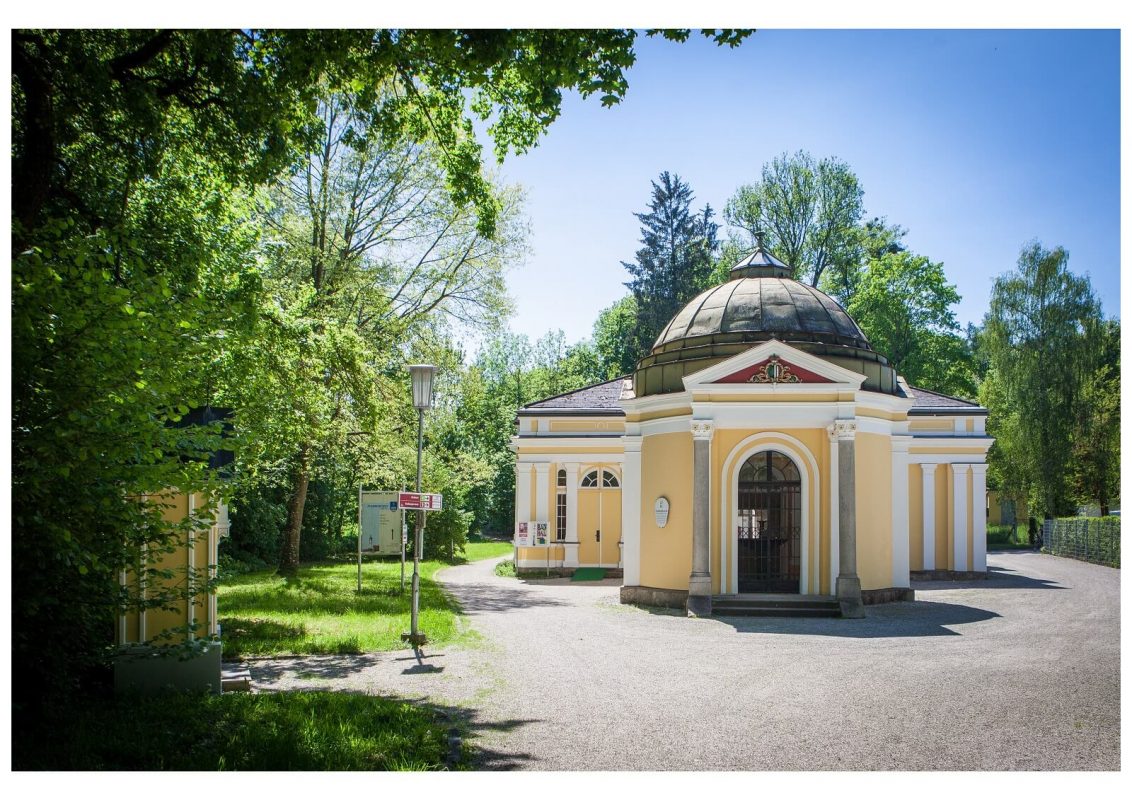 Tassiloquelle im Sommer Bad Hall Jodsole