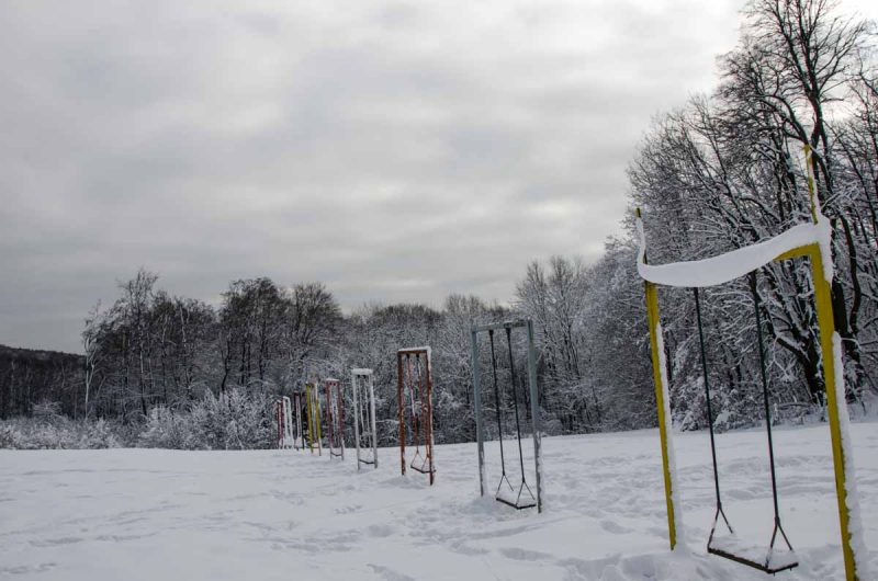 Schaukeln Sophienalpe im Winter