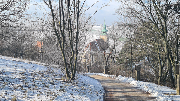 Kreuzweg oberleis im naturpark leiser berge