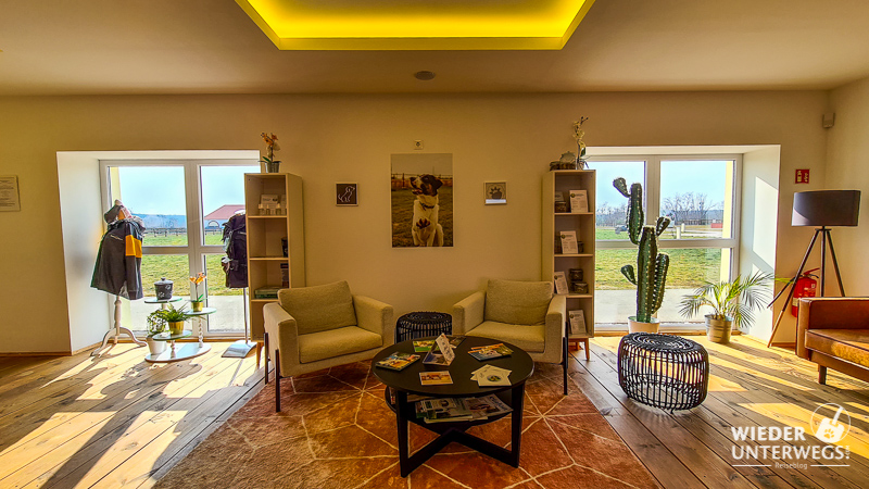 Lobby Pro village