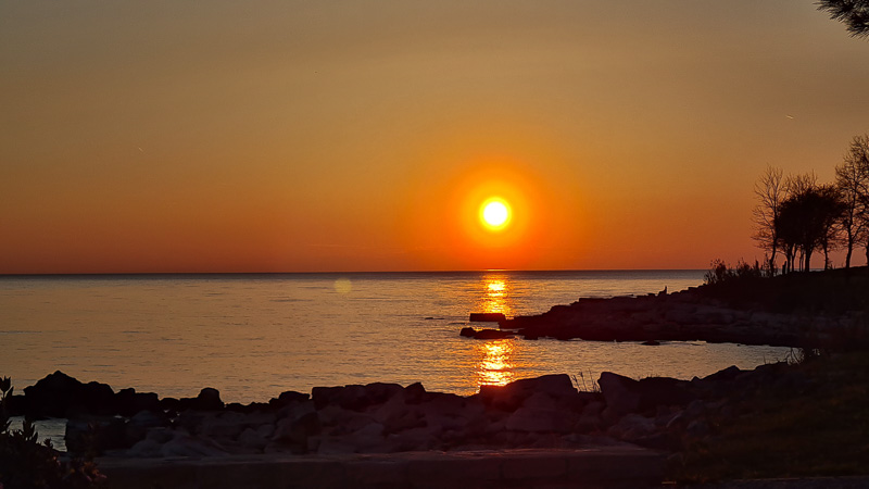 sunset camping park umag vom pitch aus am meer