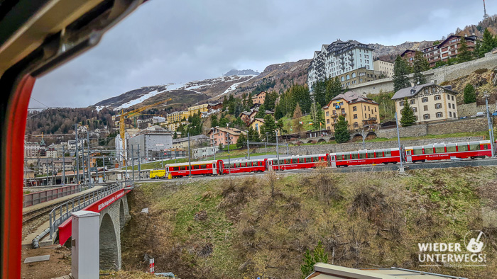 Bernina Express bei St. Moritz