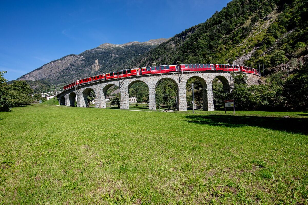 kreisviadukt bernina express