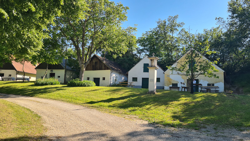 kellergasse paasdorf