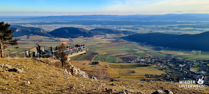 Blick vom Skywalk auf der Hohen Wand aus