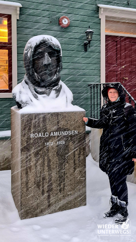 Tromsø statue amundsen