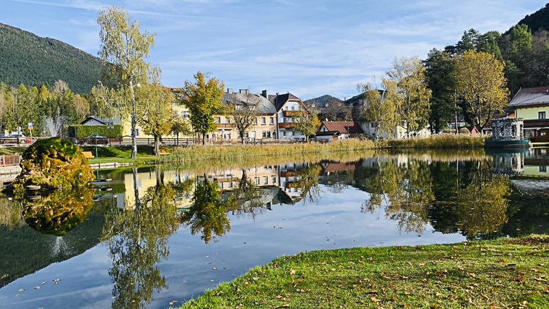 Der Weiher in Puchberg bei der Schneebergbahnstationp