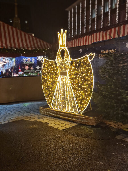 christkind am markt in Nürnberg