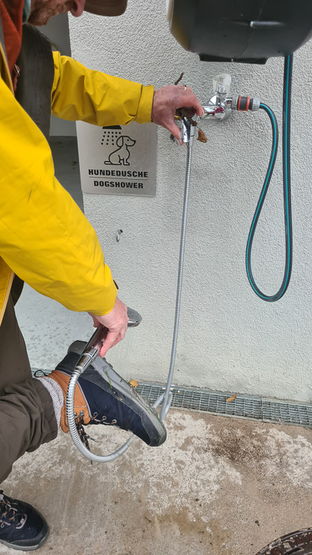 hundedusche am camping mondseeland