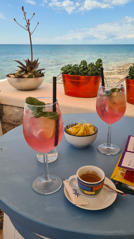 levante bar savudrija beim leuchtturm