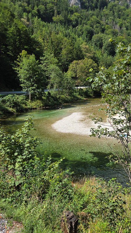 Badestelle an der Schwarza Höllental