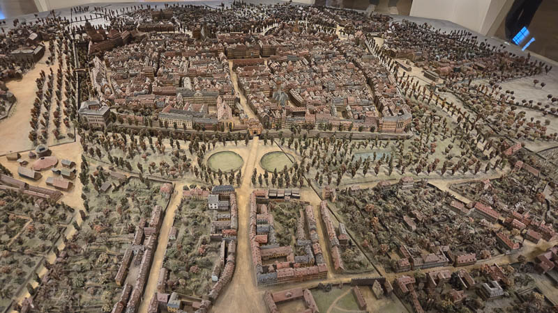 modell von leipzig im stadtgeschichthlichen museum