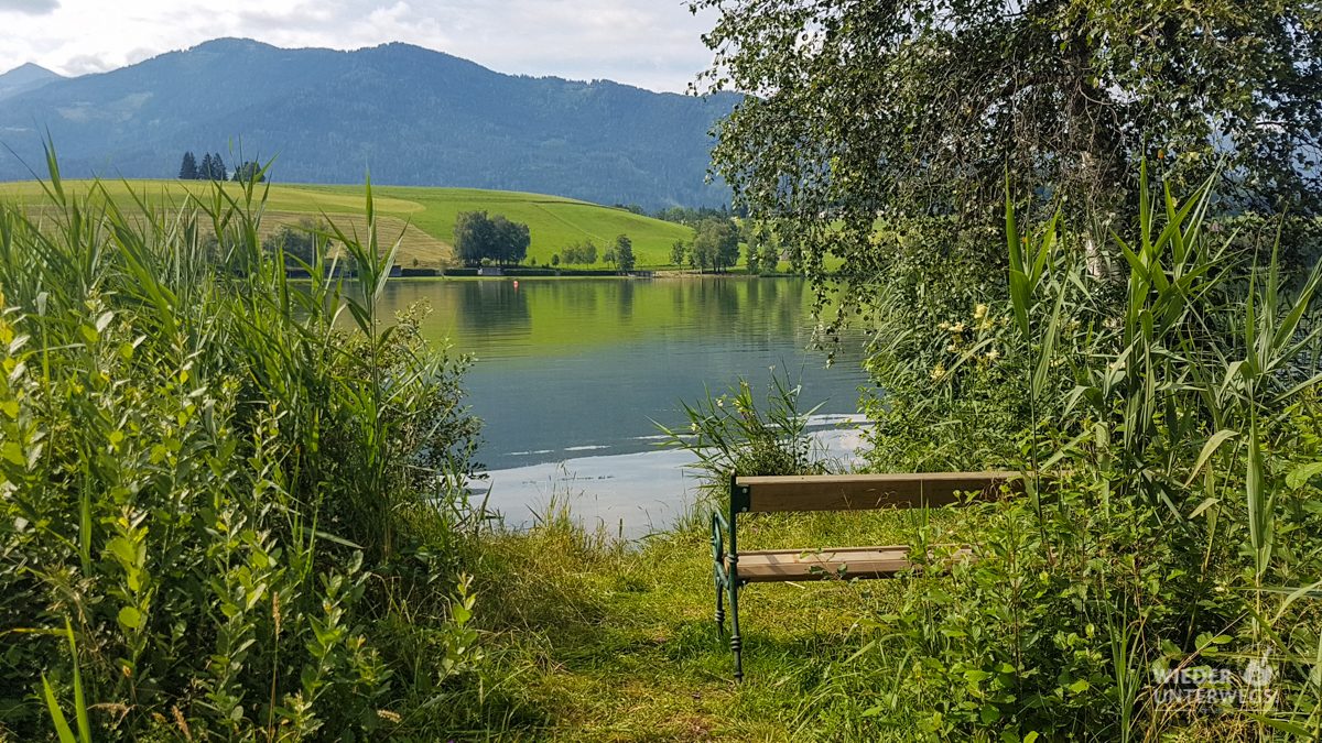 Wandern beim Caming Putterersee