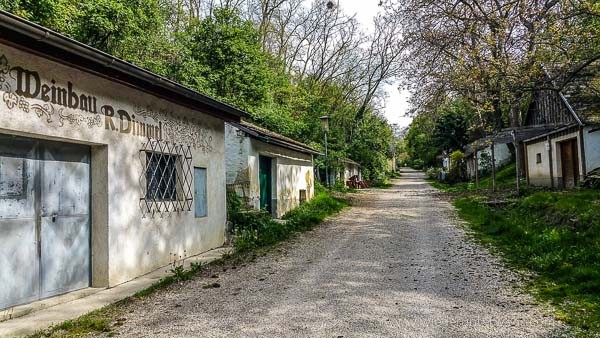 kellergasse weinviertel