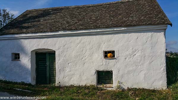 kellergasse weinviertel herbstwandern