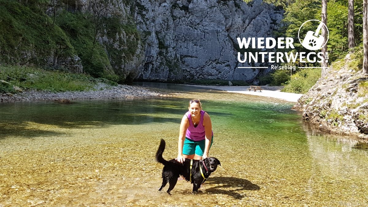 Im Hölltental mit Hund