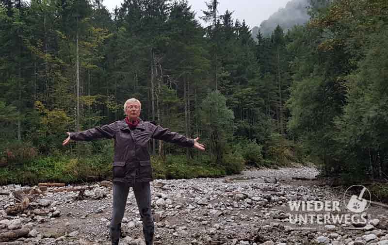 Wyda Waldbaden am Fluss mit Waldness